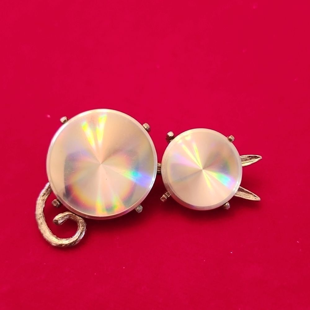 Vintage Signed 1961 Silver Holographic Cat Brooch Pin